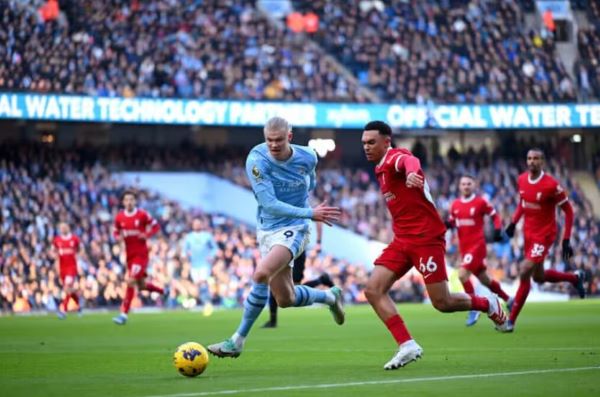 erling-haaland-sparks-debate-ahead-of-manchester-city-vs-liverpool-showdown